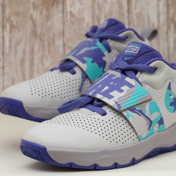 Nike Other - Nike Hustle D8 Basketball Shoes - Purple Camo